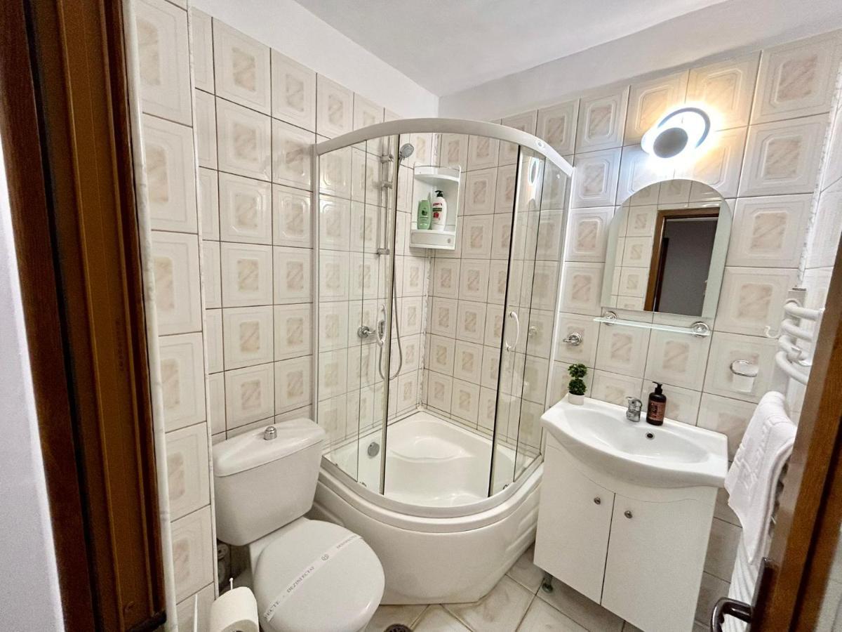 Jad - Familiy 4 Rooms Apartment - Near Forest And Historic Center - Racadau Braşov Exterior foto