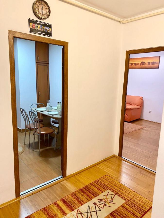 Jad - Familiy 4 Rooms Apartment - Near Forest And Historic Center - Racadau Braşov Exterior foto